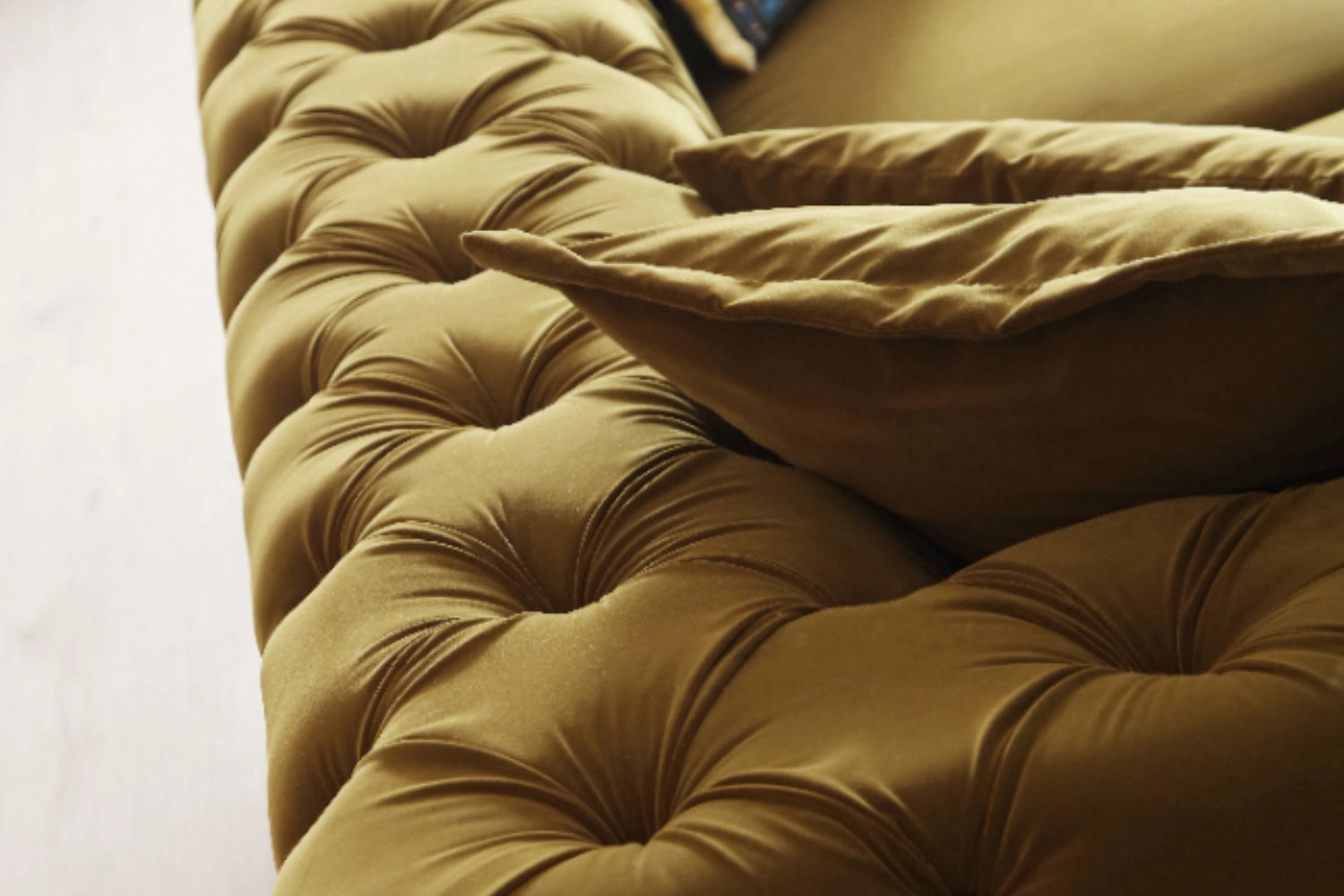 Derma 3-Sitzer Premium Sofa