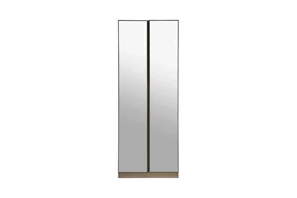 Como Kleiderschrank