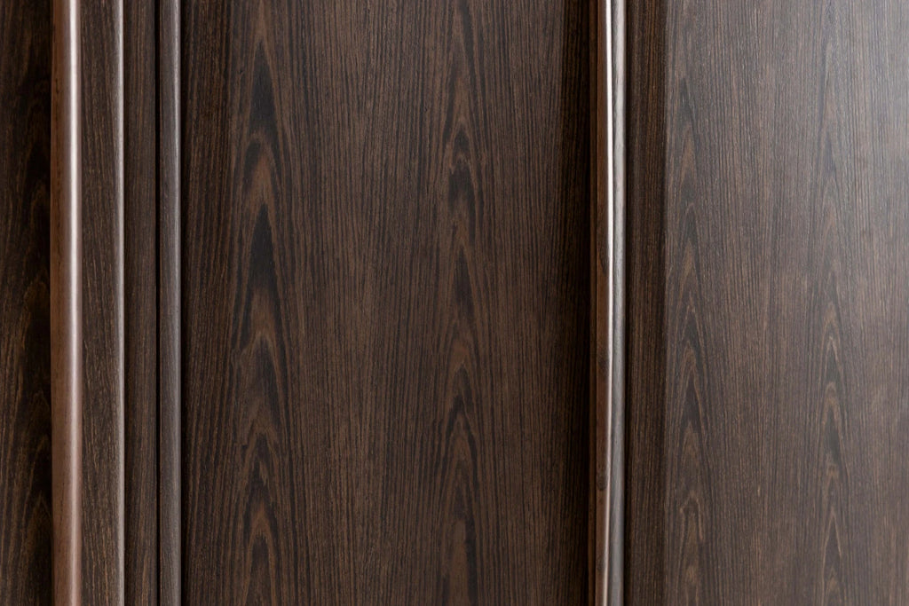 Morphose Kleiderschrank