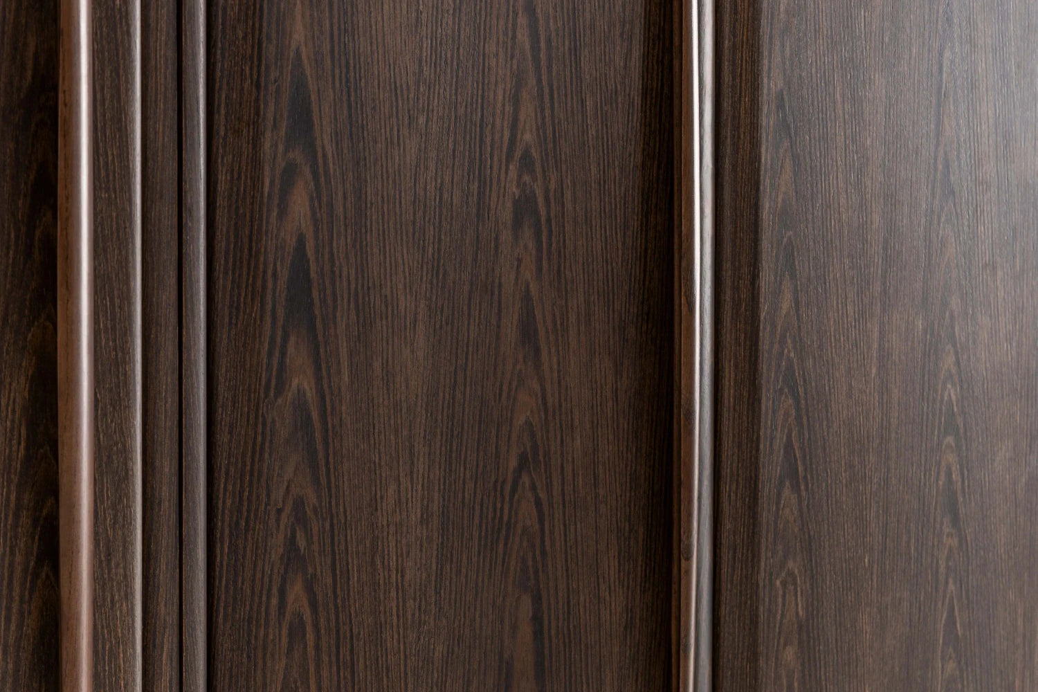 Morphose Kleiderschrank